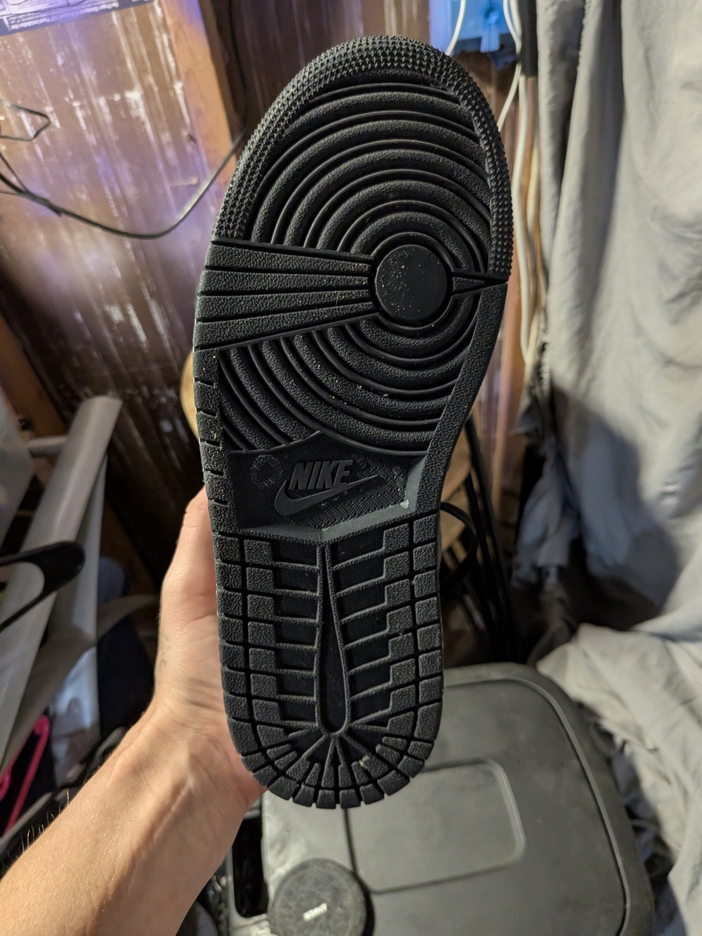 Nike Men’s Black Low-Top Anti Hero Sneakers with Textured Swoosh - Picture 15 of 16